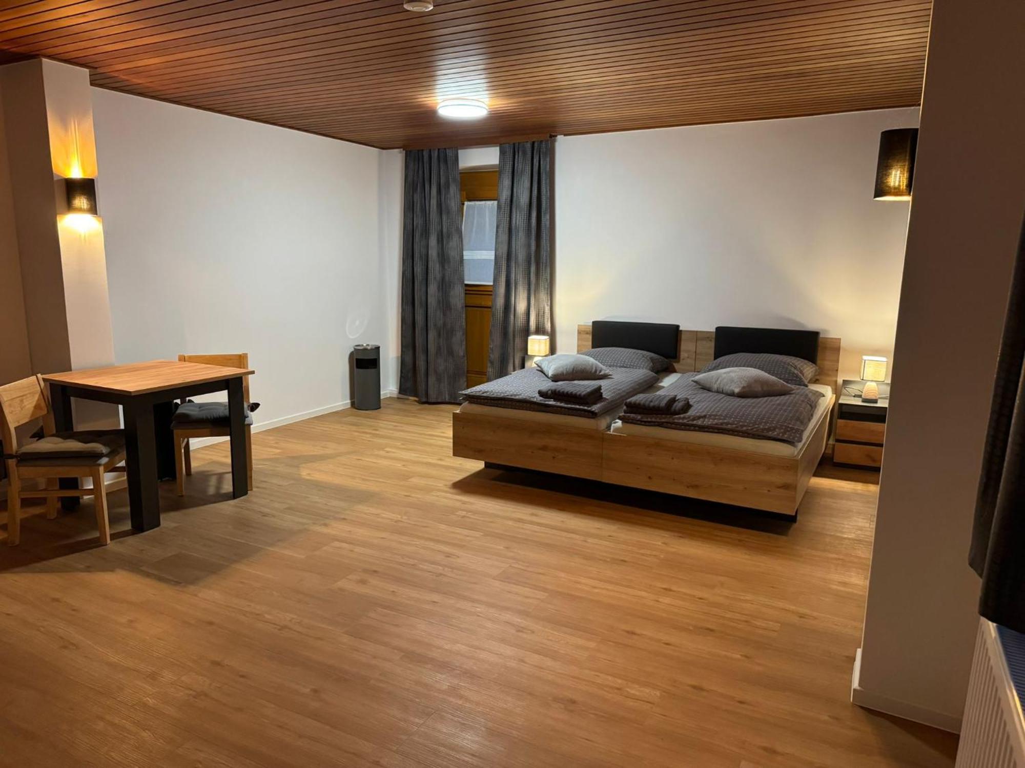 Gaestezimmer Werwein Heinersreuth Exterior foto